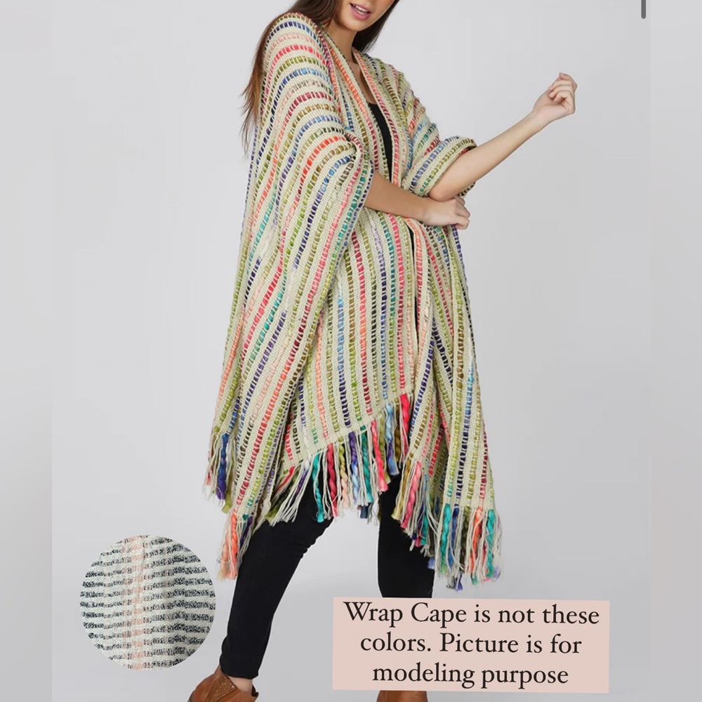 New America & Beyond Winter Cape in Pink/Black/White/Cream - No Size - Picture 3 of 9